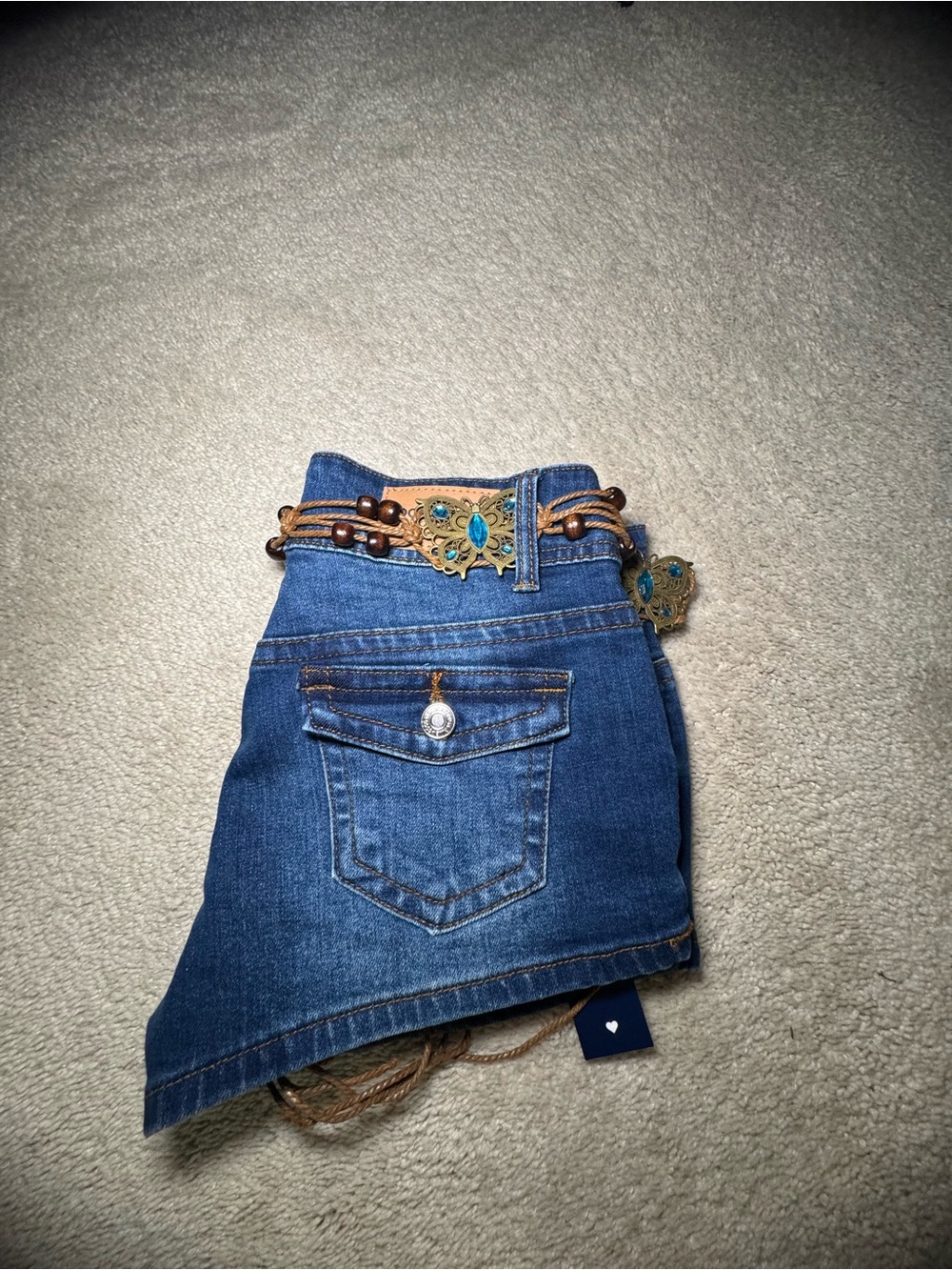 Y2K 2000 Junior Low Rise Denim Skirt w/ Turquoise-Accented Butterfly Beaded Belt